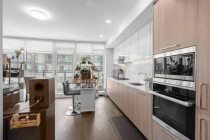 Kitchen Photo of 1002 3200 Corvette Way, Richmond, BC