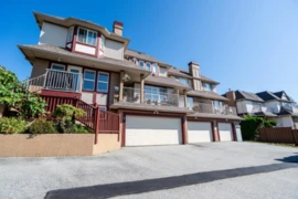 2 1130 Hachey Avenue, Coquitlam, BC