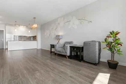 613 9311 Alexandra Road, Richmond, BC, Richmond — Apartment/Condo for sale