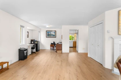 Breakfast Nook Photo of 10 7292 Elm Road, Agassiz, BC