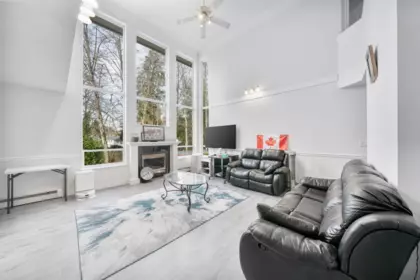 Dining Area Photo of 14339 74a Avenue, Surrey, BC