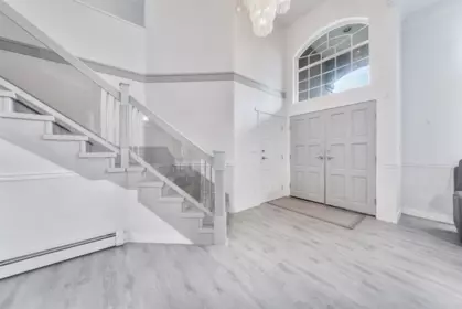 Kitchen Island Photo of 14339 74a Avenue, Surrey, BC