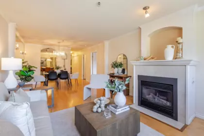 Dining Area Photo of 103 2 Renaissance Square, New Westminster, BC