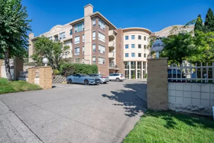 304 33731 Marshall Road, Abbotsford, BC, Abbotsford — Apartment/Condo for sale