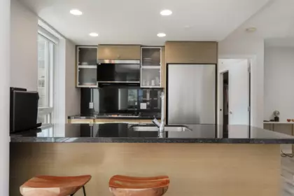 Kitchen Photo of 1503 833 Seymour Street, Vancouver, BC