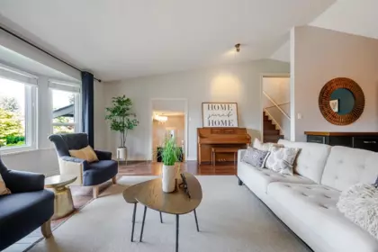 Living Room Photo of 7844 108b Street, Delta, BC