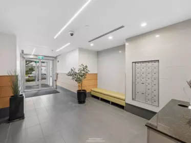 Entry Foyer Photo of 304 1819 W 5th Avenue, Vancouver, BC