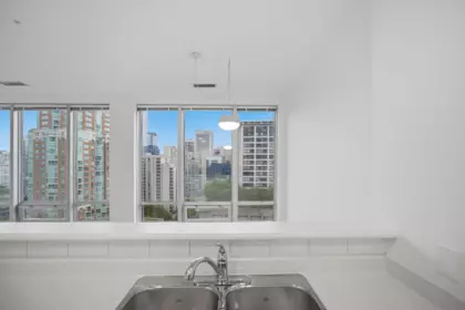 Breakfast Nook Photo of 1110 989 Nelson Street, Vancouver, BC