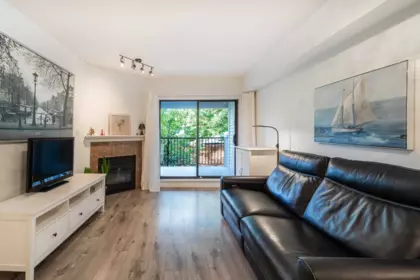 208 102 Begin Street, Coquitlam, BC, Coquitlam — Apartment/Condo for sale