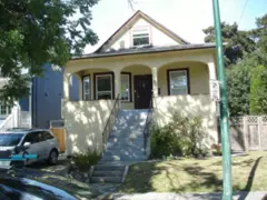 1745 Graveley Street, Vancouver, BC