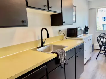 Pantry Photo of 202 1345 Chesterfield Avenue, North Vancouver, BC