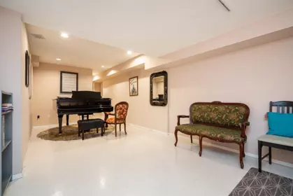 Hot Tub / Spa Photo of 18 788 Citadel Drive, Port Coquitlam, BC