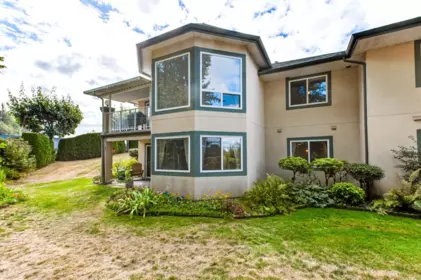 Fitness Center Photo Near 28 32777 Chilcotin Drive, Abbotsford, BC