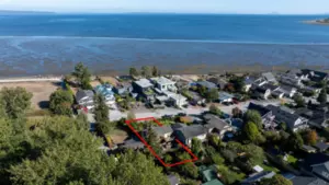 1741 Beach Grove Road, Delta, BC