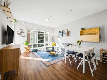 Kitchen Photo of 301 2465 Wilson Avenue, Port Coquitlam, BC