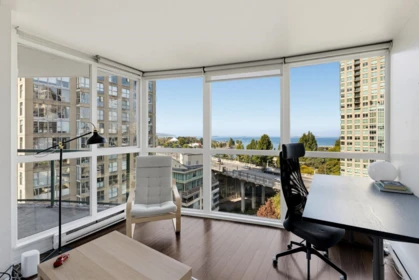 Living Room Photo of 1401 907 Beach Avenue, Vancouver, BC