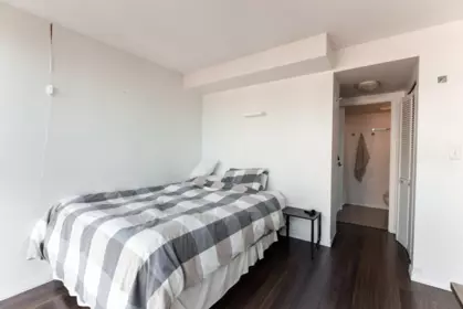 Mudroom Photo of 1401 907 Beach Avenue, Vancouver, BC