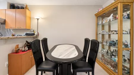 Kitchen Island Photo of 203 9200 Ferndale Road, Richmond, BC