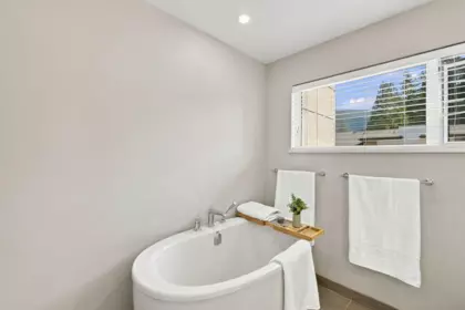 Office / Den Photo of 4682 Capilano Road, North Vancouver, BC