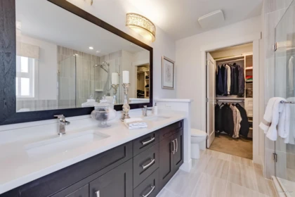 Walk-In Closet Photo of 16788 Edgewood Drive, Surrey, BC