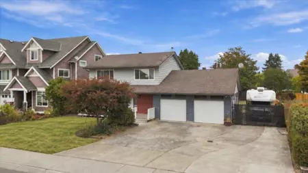 Exterior Rear Photo of 18983 119 Avenue, Pitt Meadows, BC