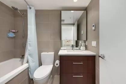 Mudroom Photo of 253 108 W 1st Avenue, Vancouver, BC