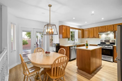 Dining Area Photo of 12201 67a Avenue, Surrey, BC