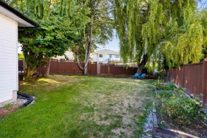 Garden / Landscaping Photo of 12201 67a Avenue, Surrey, BC