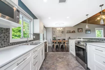 4460 Wilson Road, Yarrow, BC, Yarrow — Single Family Residence for sale
