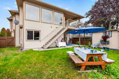 Fitness Center Photo Near 23785 116 Avenue, Maple Ridge, BC