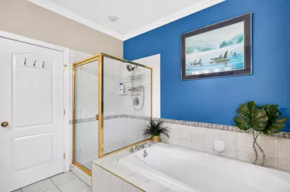 Mudroom Photo of 23785 116 Avenue, Maple Ridge, BC