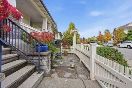 23096 Billy Brown Road, Langley, BC, Langley — Row House (Non-Strata) for sale