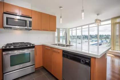 507 2133 Douglas Road, Burnaby, BC, Burnaby — Apartment/Condo for sale