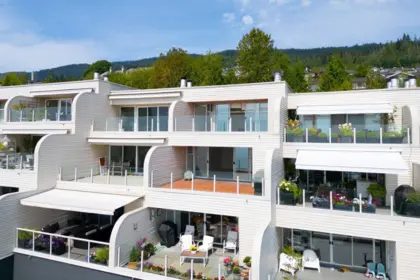 210 2274 Folkestone Way, West Vancouver, BC, West vancouver — Apartment/Condo for sale