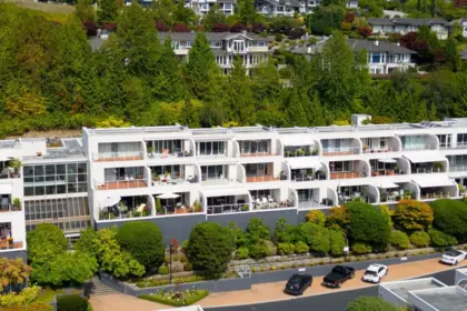 210 2274 Folkestone Way, West Vancouver, BC, West vancouver — Apartment/Condo for sale