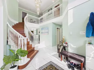9025 Briar Road, Burnaby, BC, Burnaby — Single Family Residence for sale
