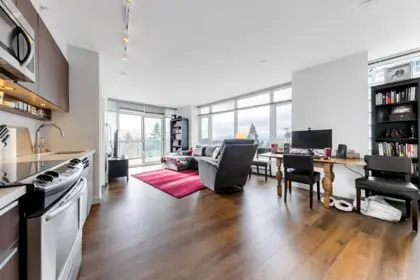 903 13308 Central Avenue, Surrey, BC, Surrey — Apartment/Condo for sale