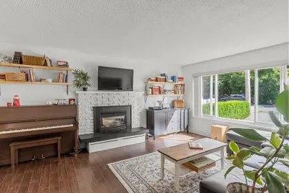 3251 Beverley Crescent, Abbotsford, BC, Abbotsford — Single Family Residence for sale