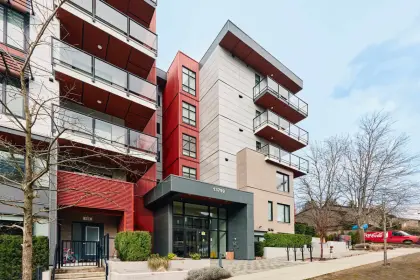 209 13799 101 Avenue, Surrey, BC, Surrey — Apartment/Condo for sale