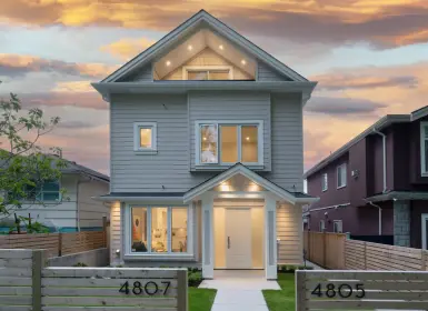 4805 Henry Street, Vancouver, BC, Vancouver — Half Duplex for sale