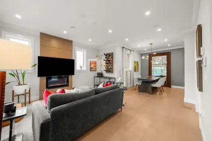 1311 E 13th Avenue, Vancouver, BC, Vancouver — Half Duplex for sale