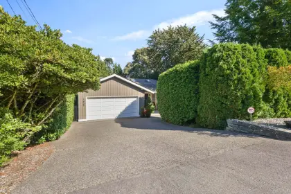 12549 27 Avenue, Surrey, BC, Surrey — Single Family Residence for sale