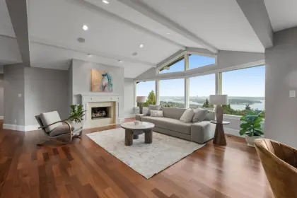1342 Camridge Road, West Vancouver, BC, West vancouver — Single Family Residence for sale