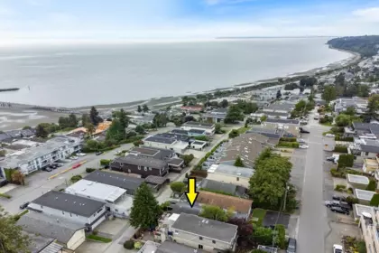 15176 Beachview Avenue, White Rock, BC, White rock — Single Family Residence for sale