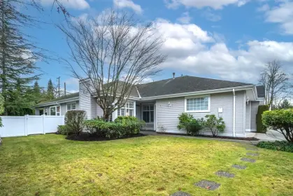 12 20770 97b Avenue, Langley, BC, Langley — Townhouse for sale