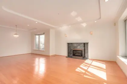 1443 W 56th Avenue, Vancouver, BC, Vancouver — Single Family Residence for sale