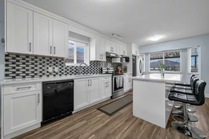 12377 64 Avenue, Surrey, BC, Surrey — Single Family Residence for sale