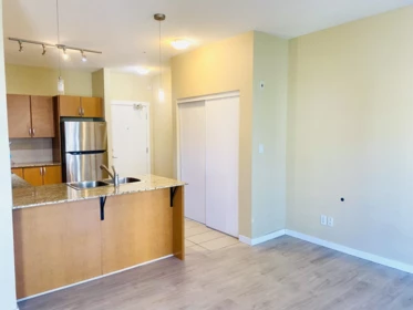 Walk-In Closet Photo of 417 13733 107a Avenue, Surrey, BC