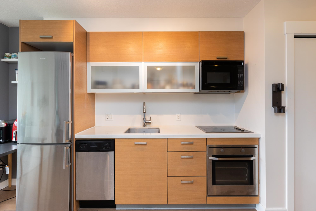 Walk-In Closet Photo of 507 10777 University Drive, Surrey, BC