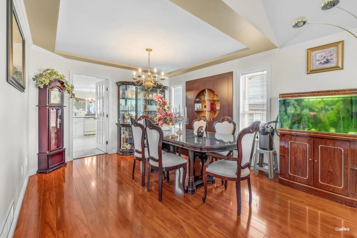 Breakfast Nook Photo of 5796 168 Street, Surrey, BC